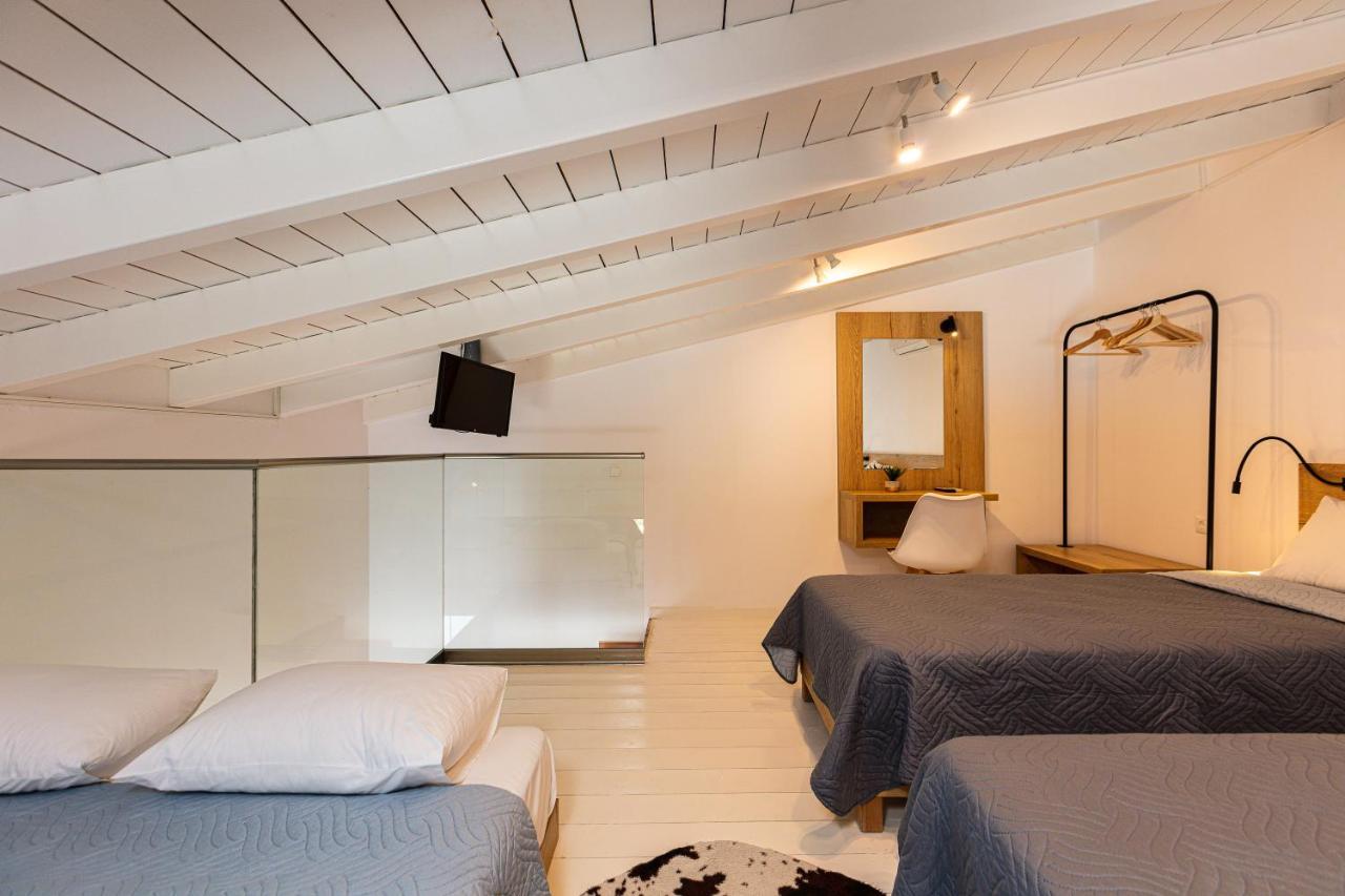 Gramvella Resort Adelianos Kampos Exteriér fotografie