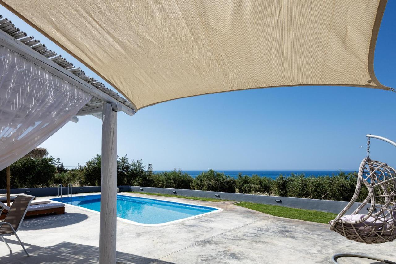 Gramvella Resort Adelianos Kampos Exteriér fotografie