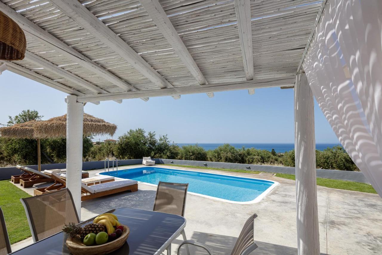Gramvella Resort Adelianos Kampos Exteriér fotografie