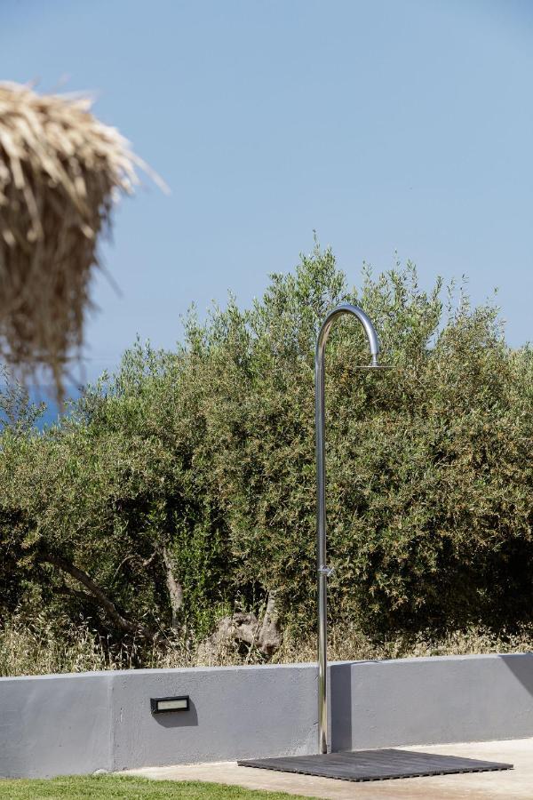 Gramvella Resort Adelianos Kampos Exteriér fotografie