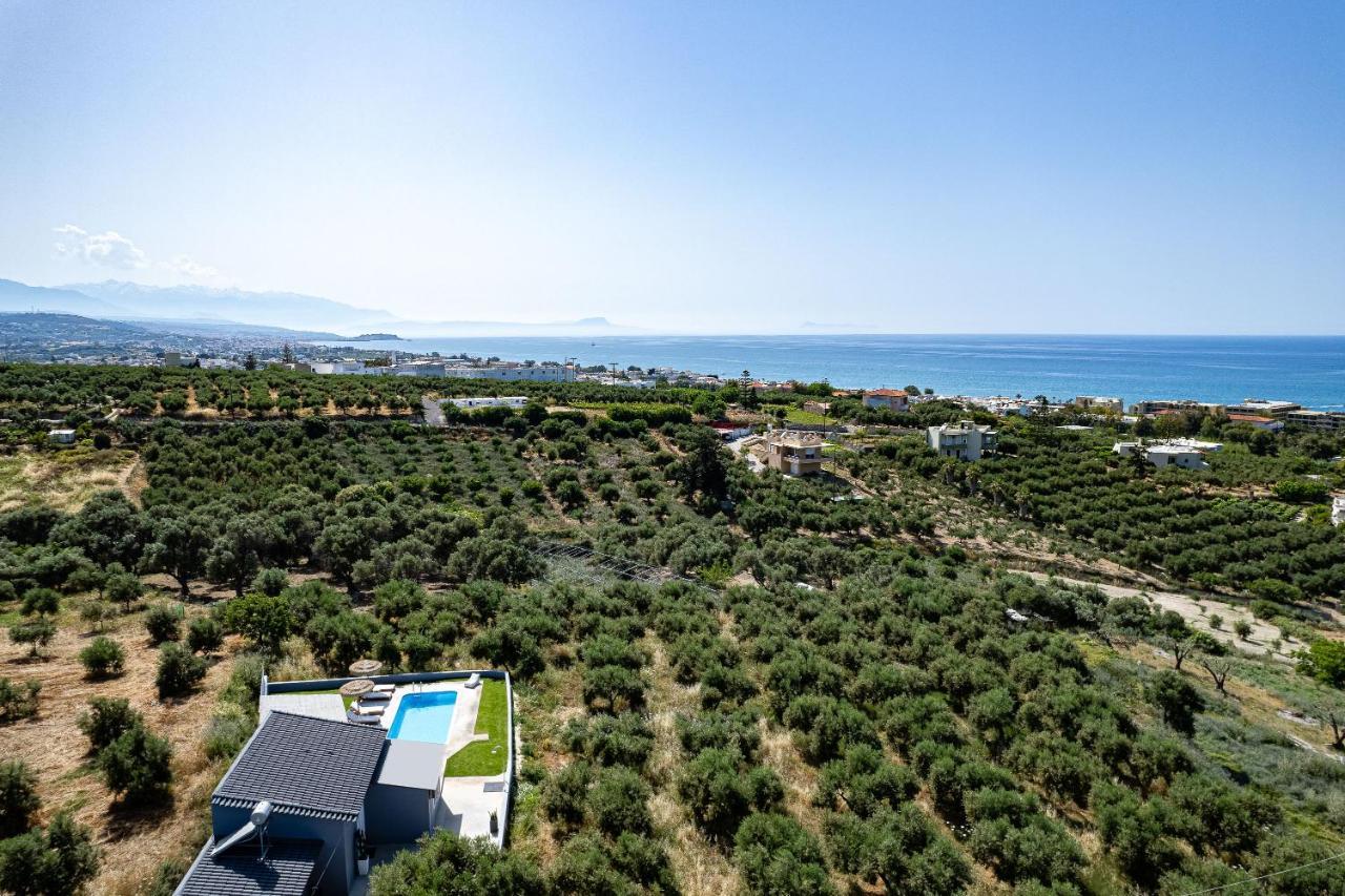 Gramvella Resort Adelianos Kampos Exteriér fotografie